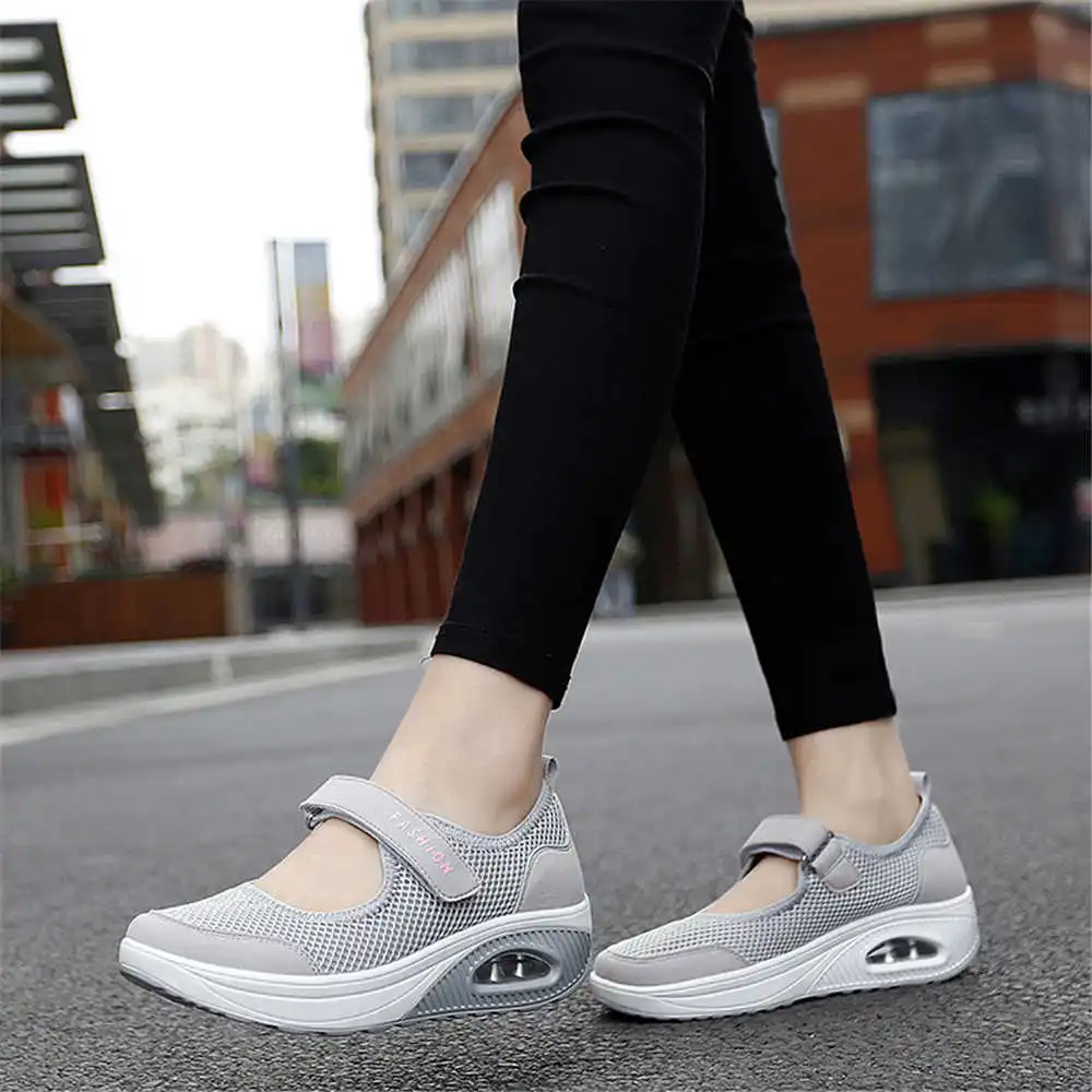 Luxury Lifestyle Of Celebrities - 36-41 Demi-season Colored Sneakers Walking Skates